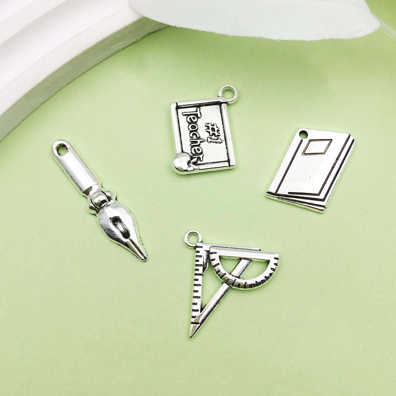 20/22pcs Alloy Metal Book Pen  - Jewelry Making Guide Book recension och pris