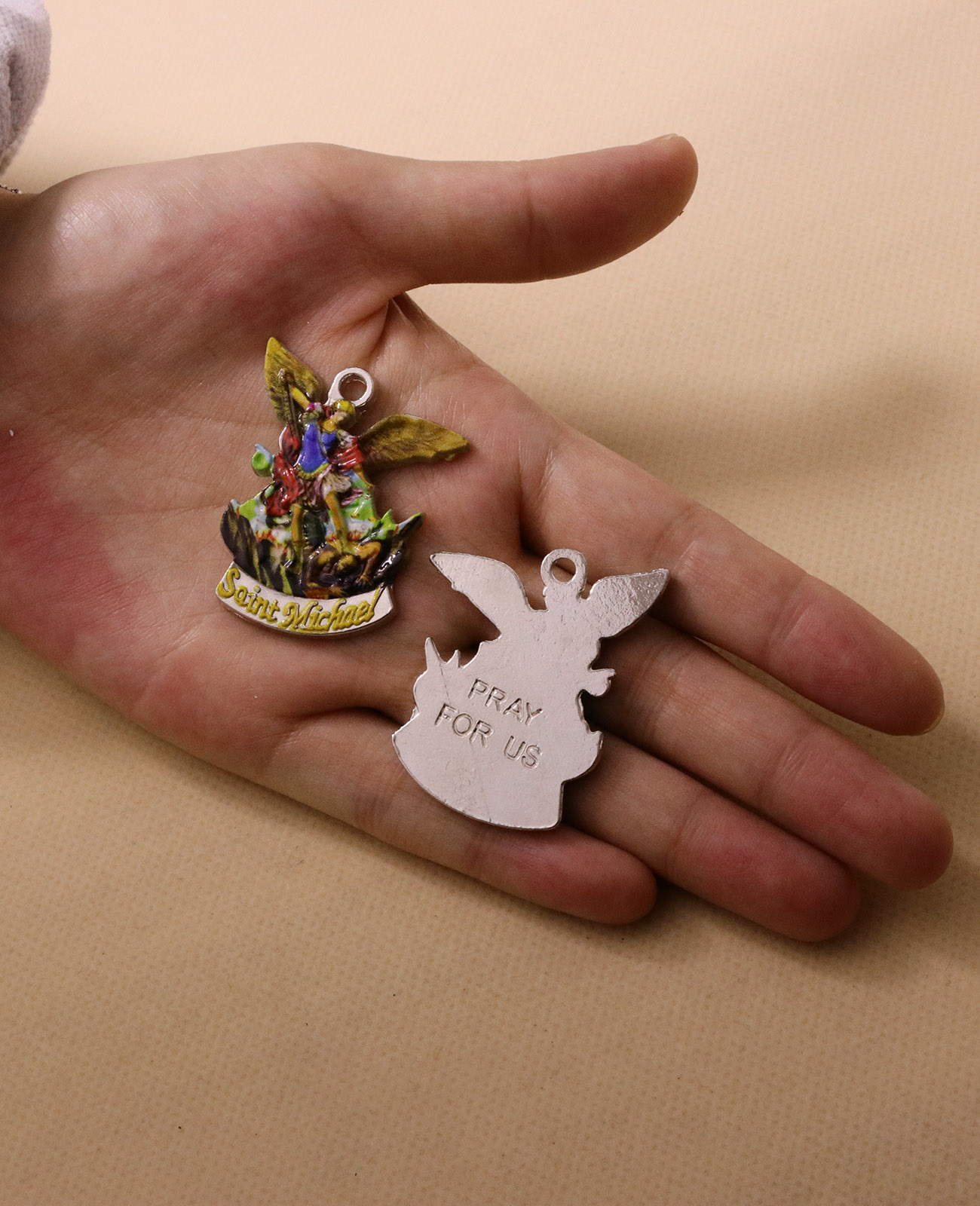3Pcs Christian Saint Michael C - Jewelry Making Michaels recension och pris